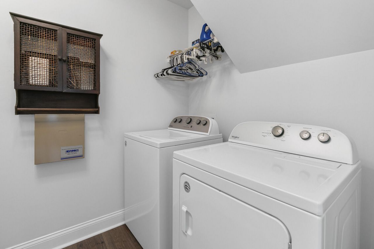 2745 Oak Manor Drive Photo 53