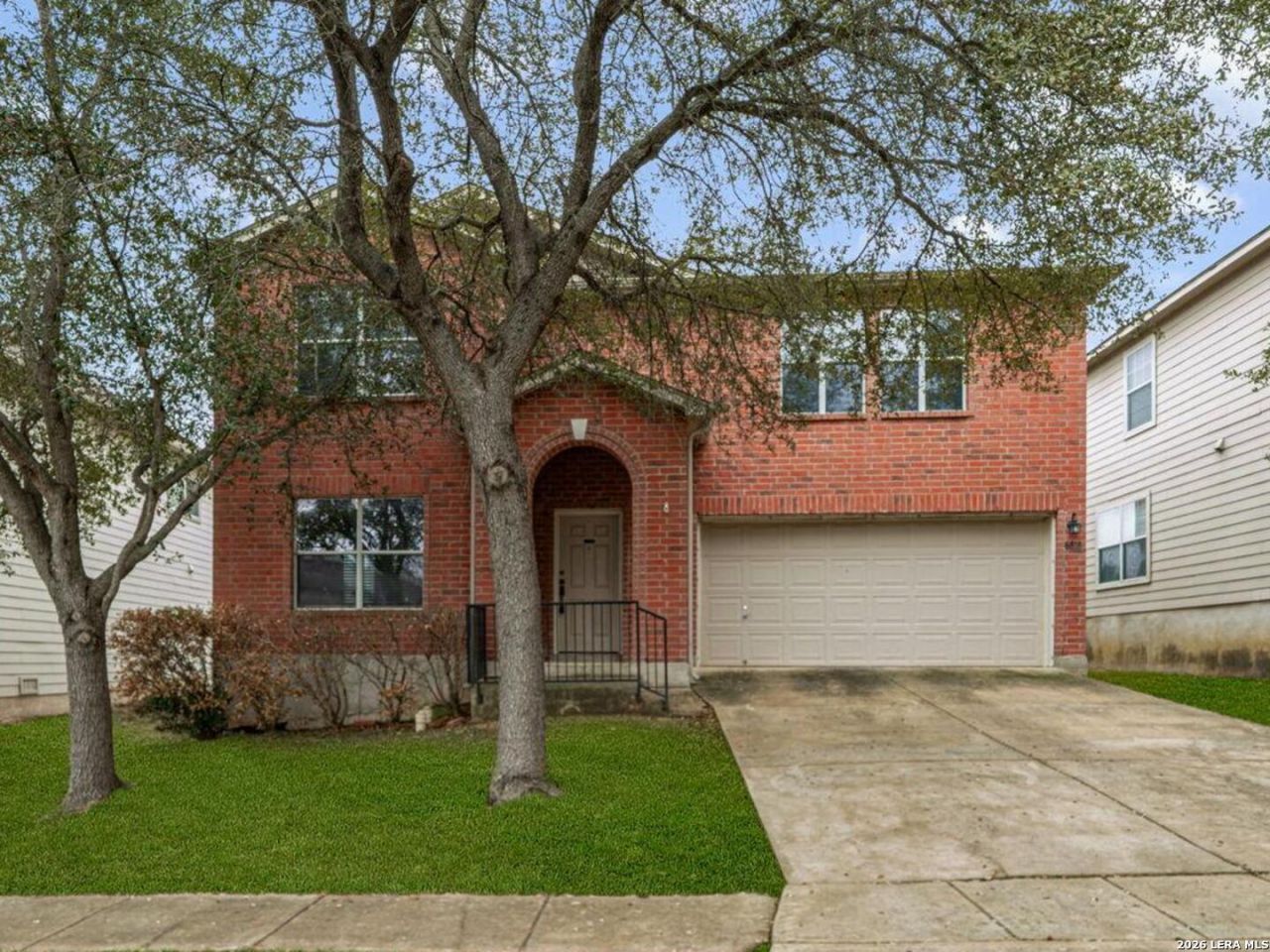 6818 Crest, Live Oak, TX 78233 Main Photo