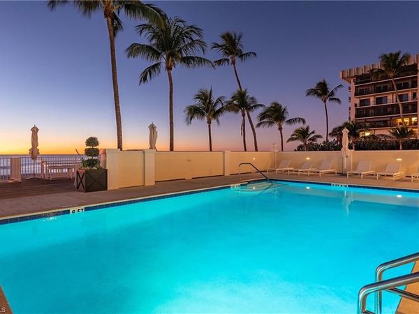 3377 Gulf Shore BLVD N, Unit 6C, NAPLES, FL 34103