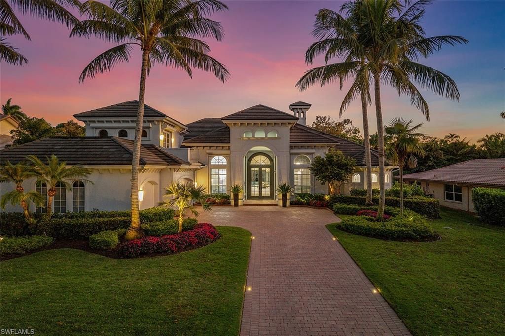 538 Riviera Dr, Naples, FL 34103 Photo