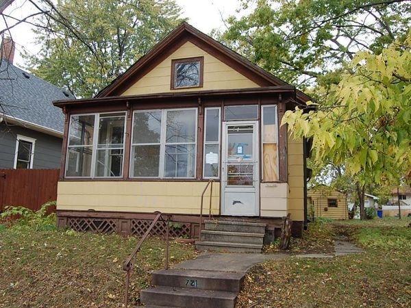 721 Tuscarora Avenue, Saint Paul, MN 55102