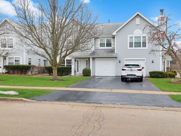 1429 Orleans Drive, Unit 1429, Mundelein, IL 60060