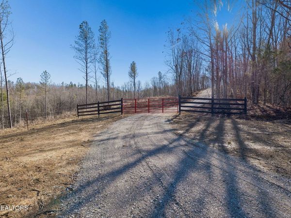 Burrville Rd. , Sunbright, TN 37872