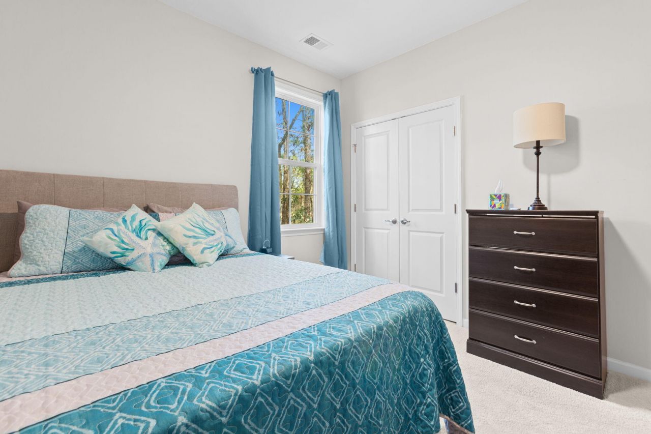 5393 Birdie Lane Photo 18