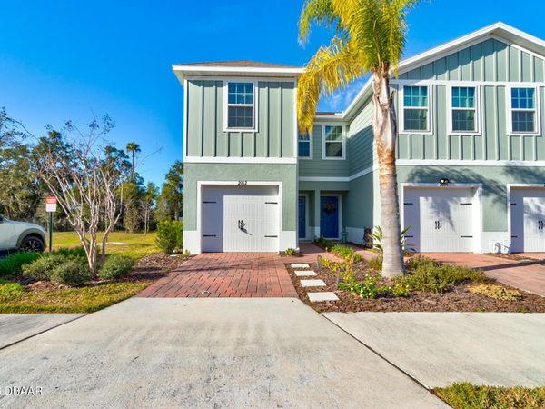 2062 Edison Pointe Boulevard, South Daytona, FL 32119