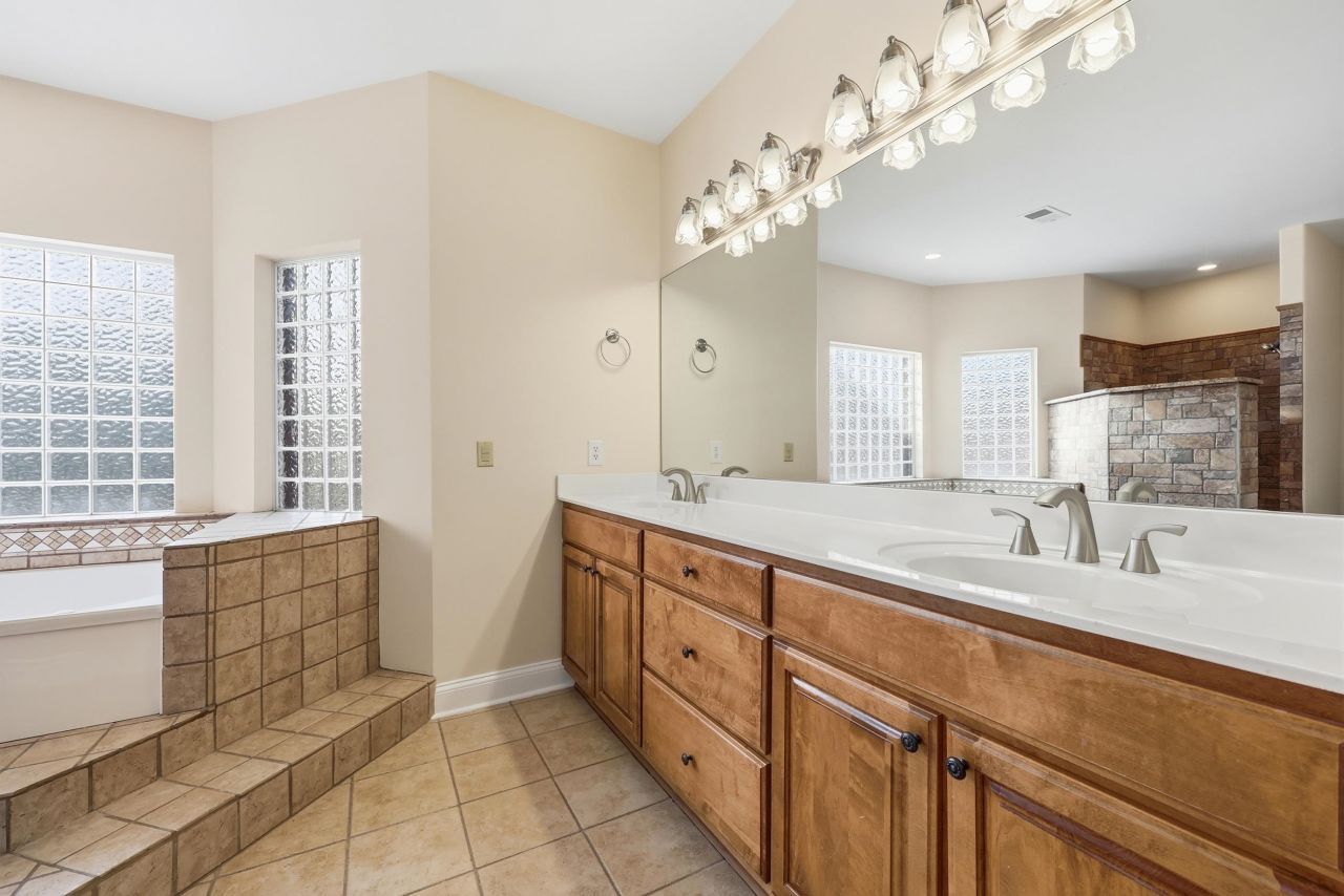 4674 Ely Trail Photo 17