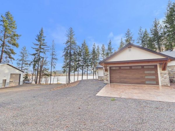 1413 E Round Lake RD, St. Maries, ID 83861