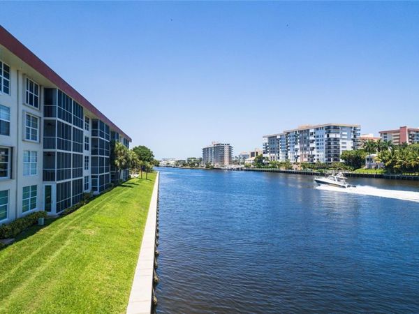 3180 NE 48th Ct, Unit 412, Lighthouse Point, FL 33064