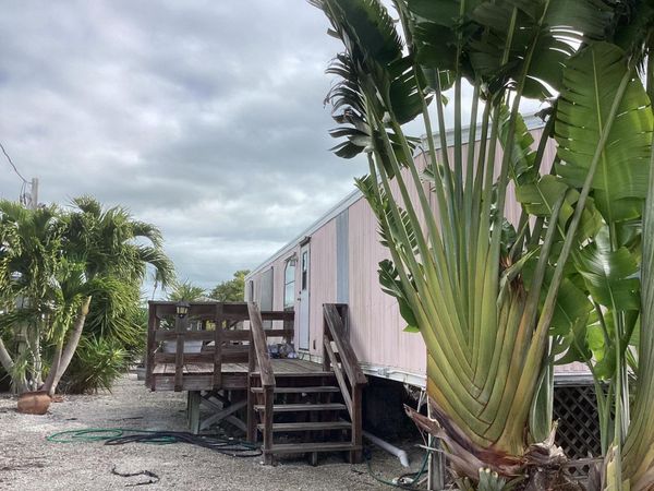 264 Mars Lane, Geiger, FL 33040