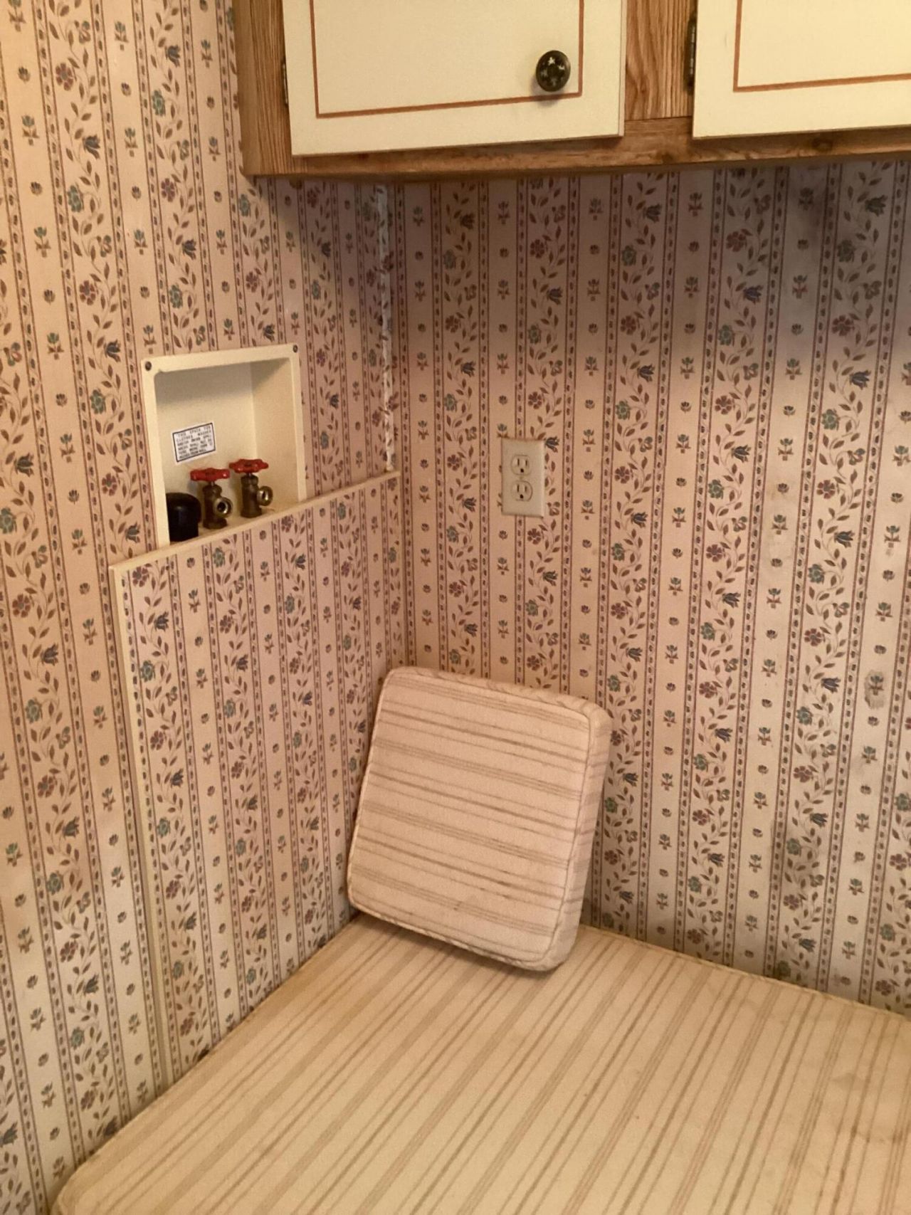 264 Mars Lane, Geiger, FL 33040 Photo