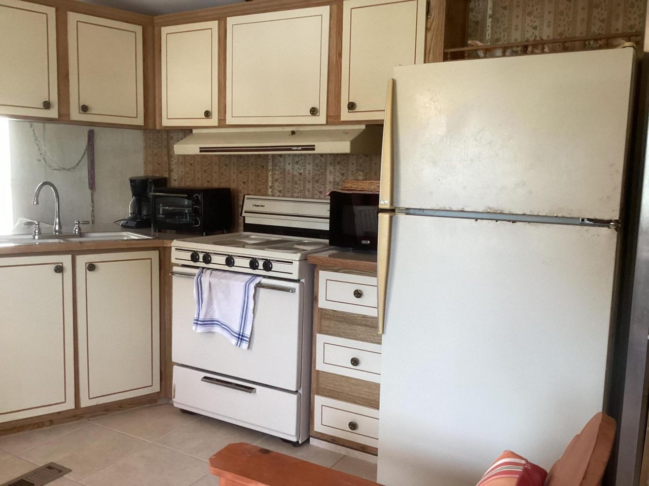 264 Mars Lane, Geiger, FL 33040 Photo