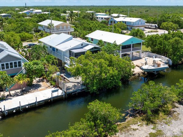3672 Fox Street, Big Pine, FL 33043