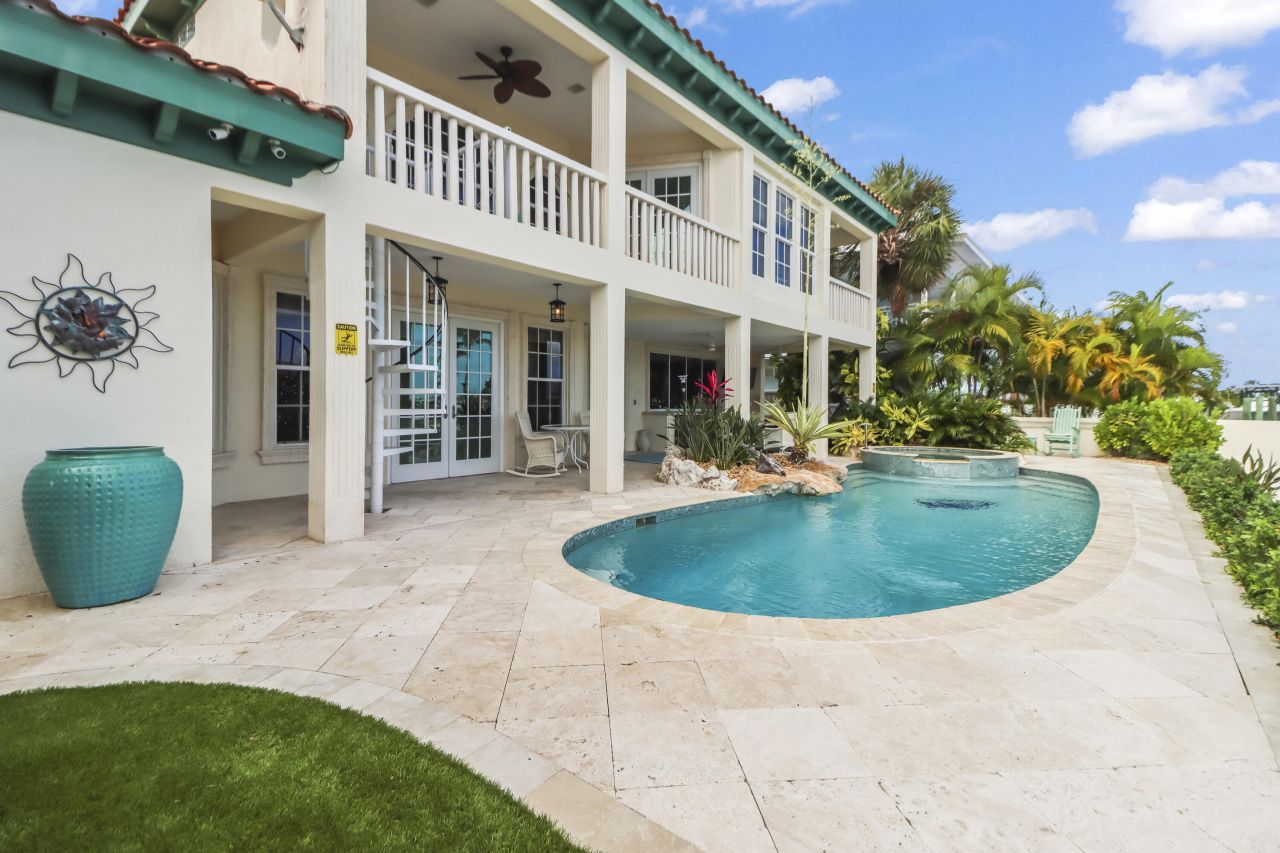 820 12th Street, Key Colony, FL 33051 Photo