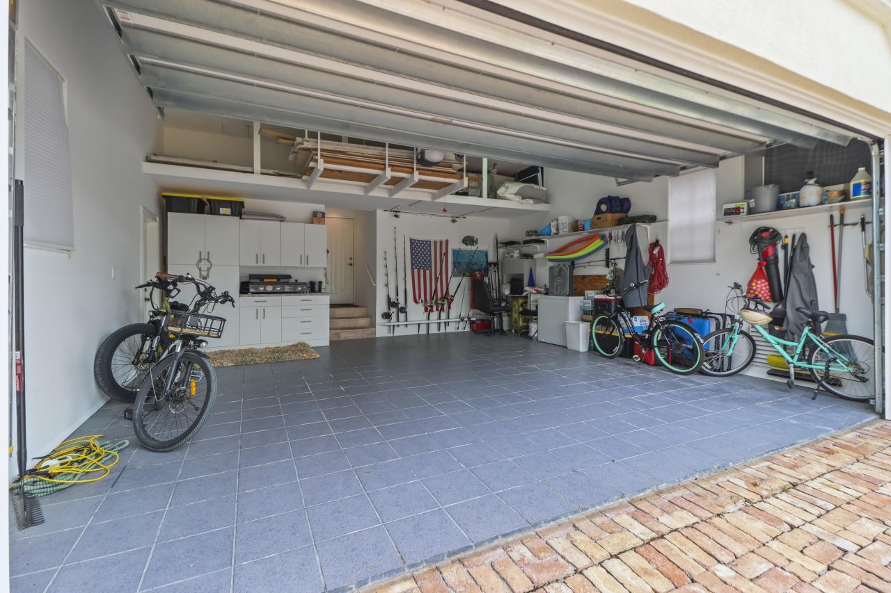 820 12th Street, Key Colony, FL 33051 Photo