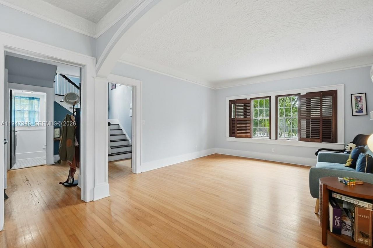 2533 SW 5th St, Miami, FL 33135 Photo