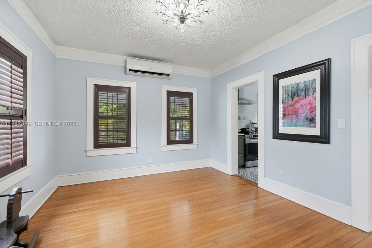 2533 SW 5th St, Miami, FL 33135 Photo