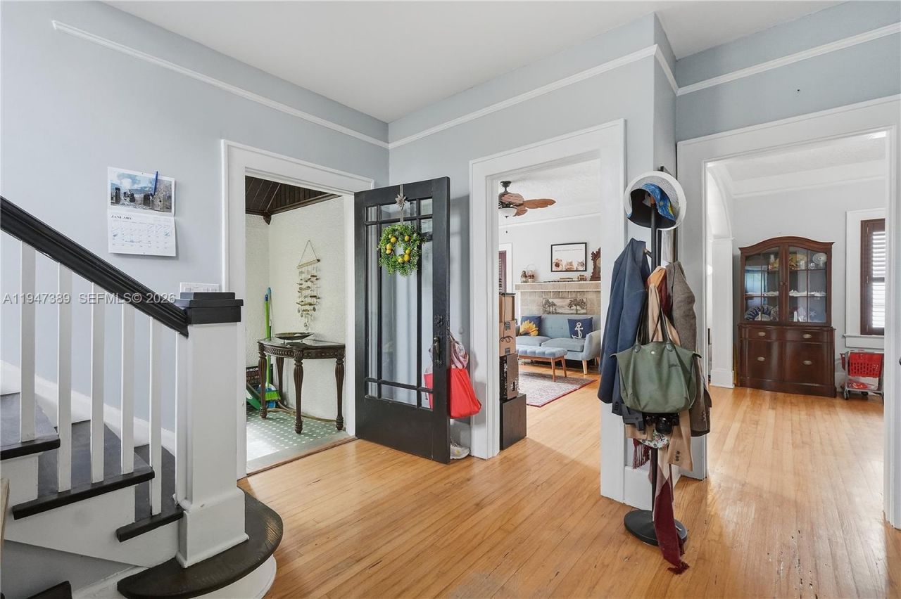 2533 SW 5th St, Miami, FL 33135 Photo