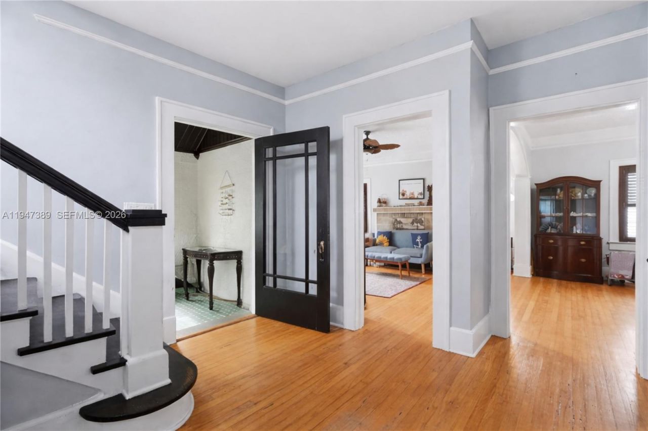 2533 SW 5th St, Miami, FL 33135 Photo