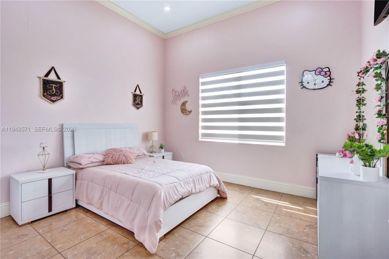 20455 SW 154th Ave , Miami, FL 33187 Photo