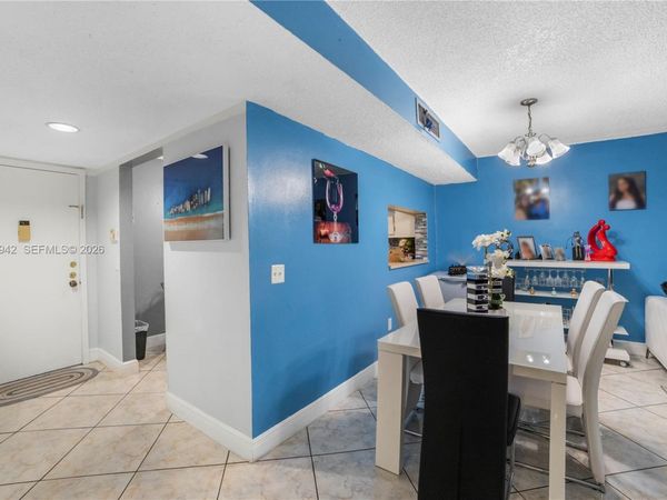 8415 SW 107th Ave , Unit 323W, Miami, FL 33173