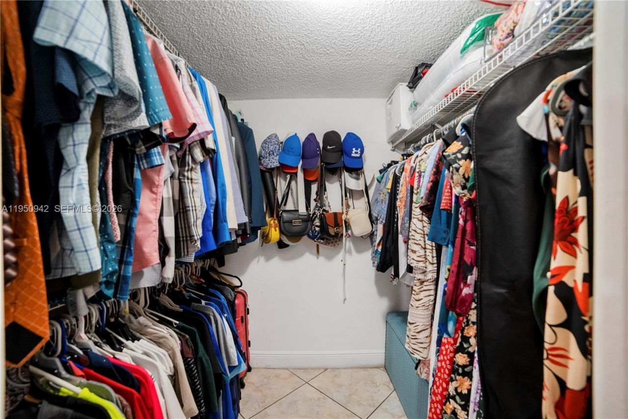 8415 SW 107th Ave , Unit 323W, Miami, FL 33173 Photo