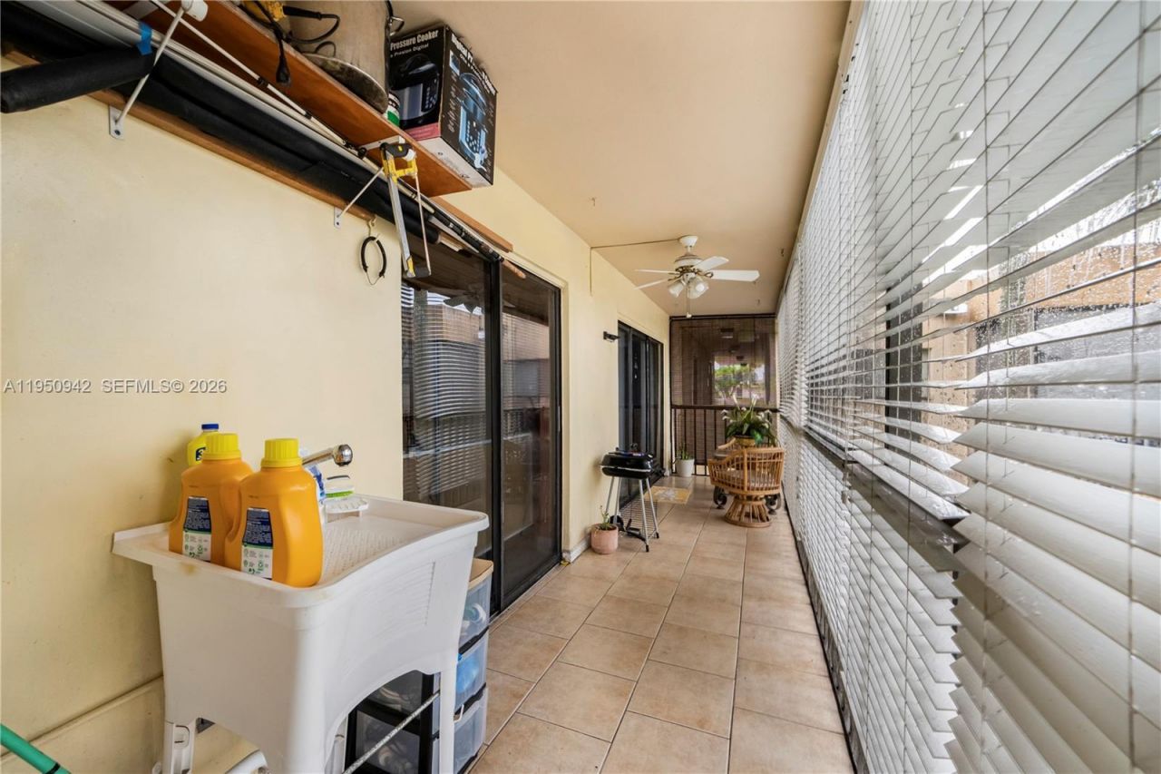 8415 SW 107th Ave , Unit 323W, Miami, FL 33173 Photo