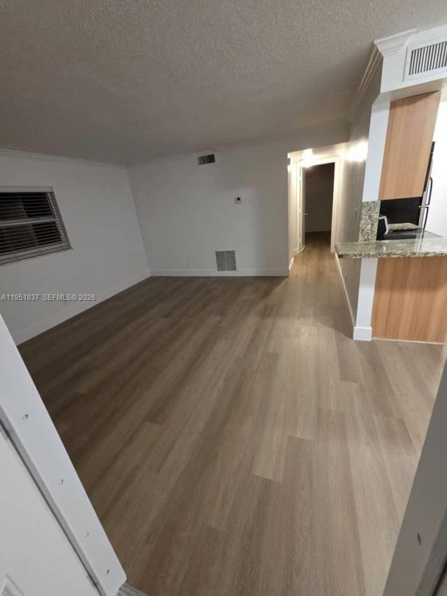 1125 NE 16th Pl, Unit 212, Fort Lauderdale, FL 33305 Photo