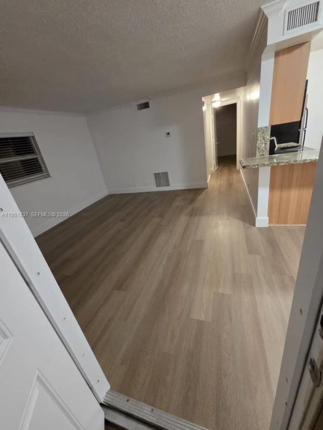 1125 NE 16th Pl, Unit 212, Fort Lauderdale, FL 33305 Photo