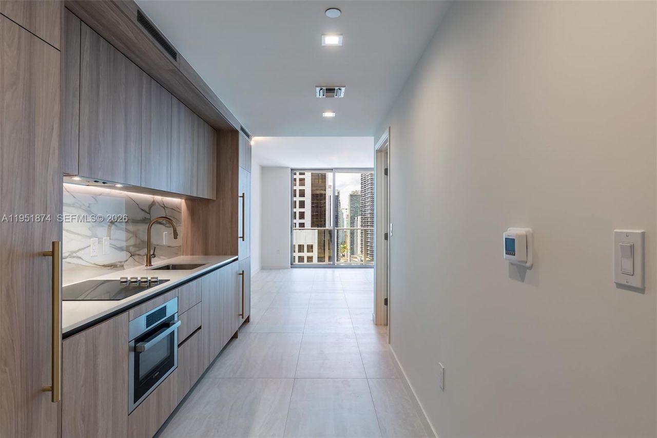 77 SE 5th St, Unit 2615, Miami, FL 33131 Photo