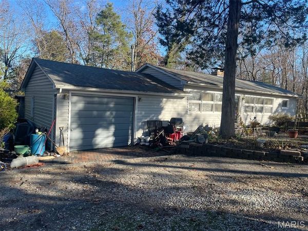 2175 Woods Creek Road, Robertsville, MO 63072