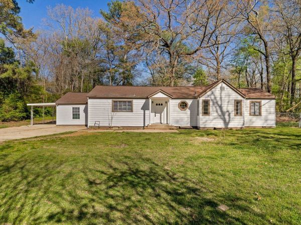 1828 Maple Ave, Florence, AL