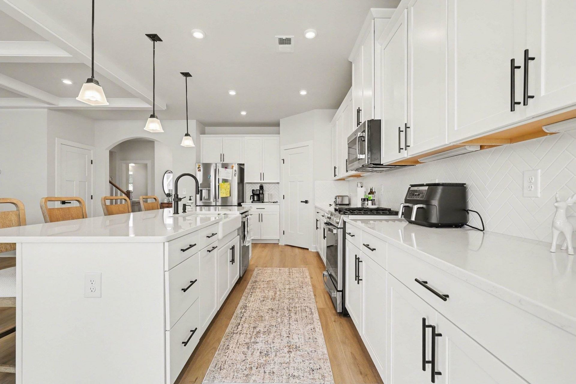 7047 Denim Loop Photo 19