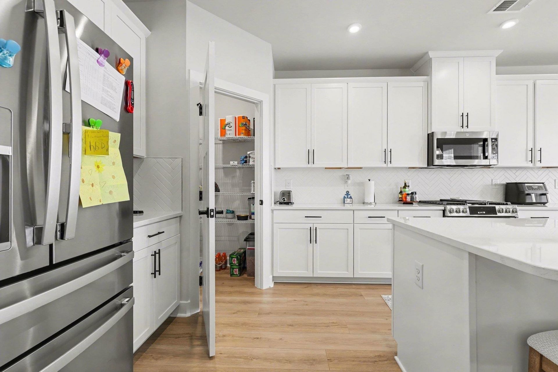 7047 Denim Loop Photo 21