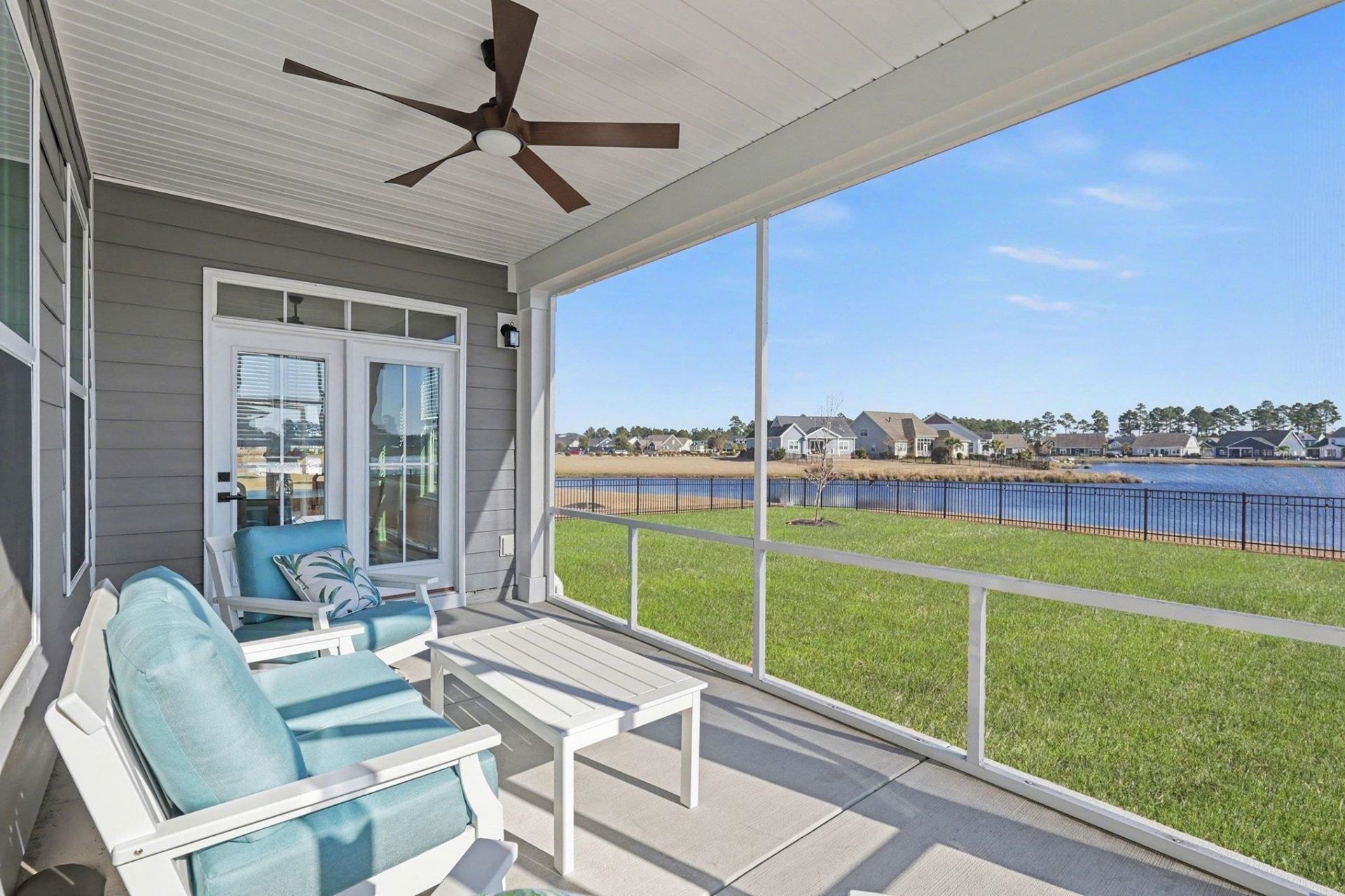 7047 Denim Loop Photo 45