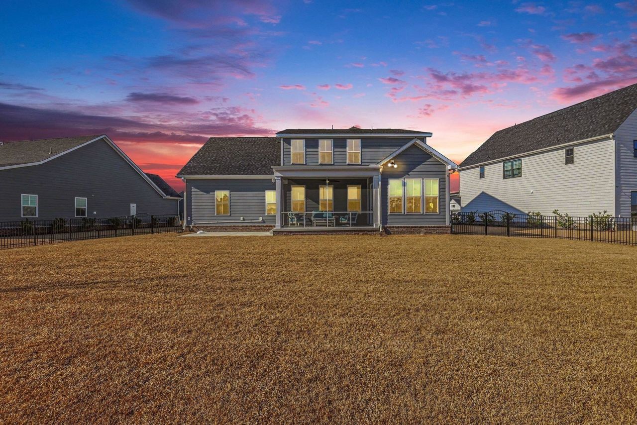 7047 Denim Loop Photo 7