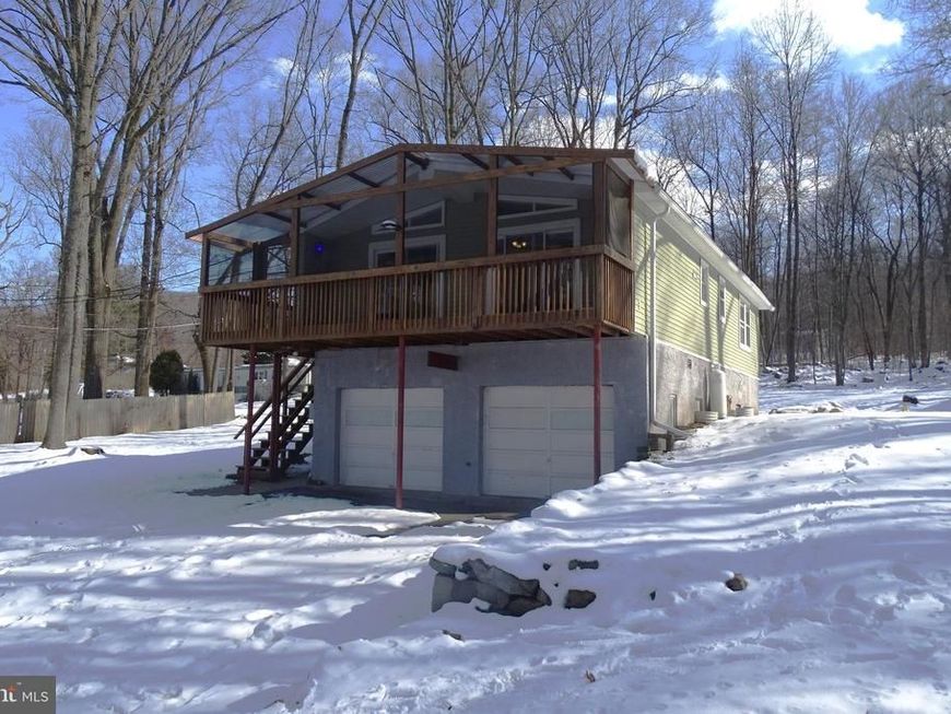 329 Longview Road, Boyertown, PA 19512 Main Photo