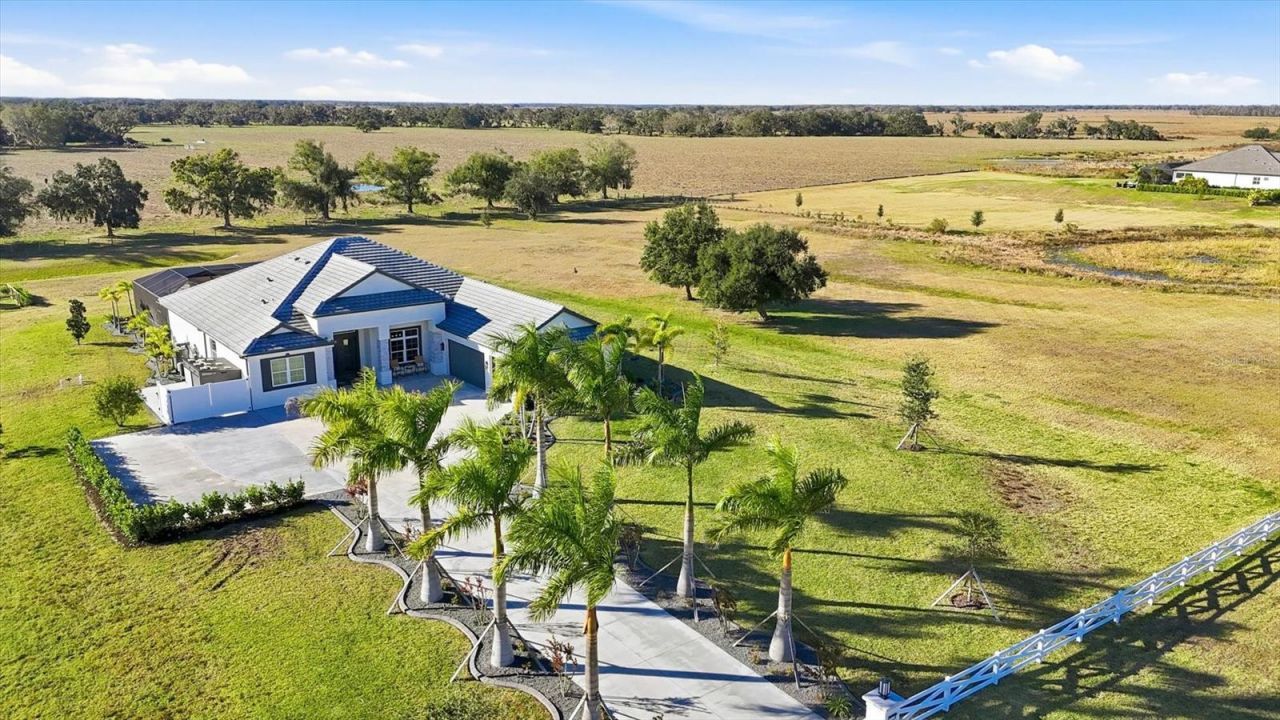 3571 Recurve Circle, Sarasota, FL 34240 Main Photo