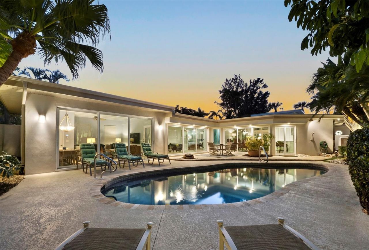 1186 Westway Drive, Sarasota, FL 34236 Photo