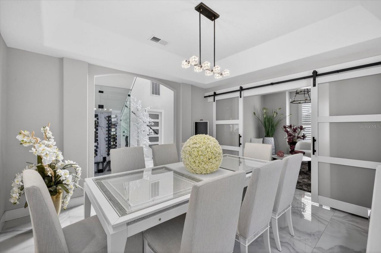 811 Sandcastle Circle, Brandon, FL 33511 Photo