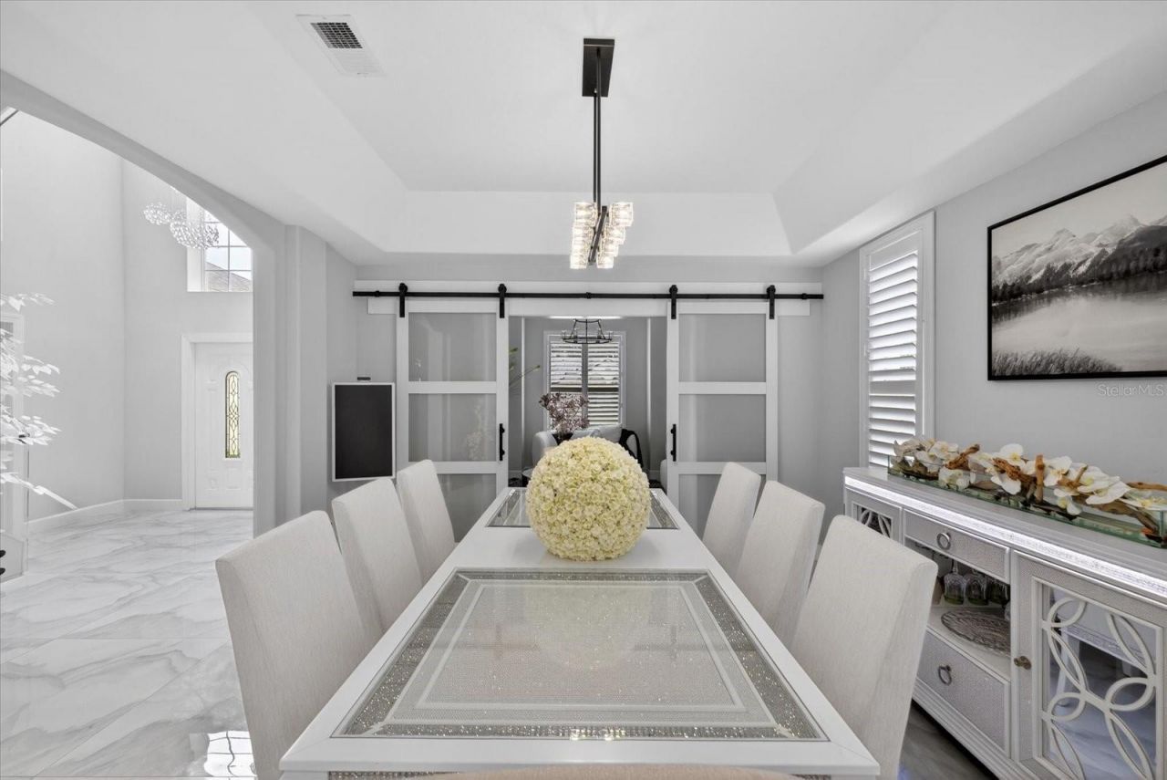 811 Sandcastle Circle, Brandon, FL 33511 Photo