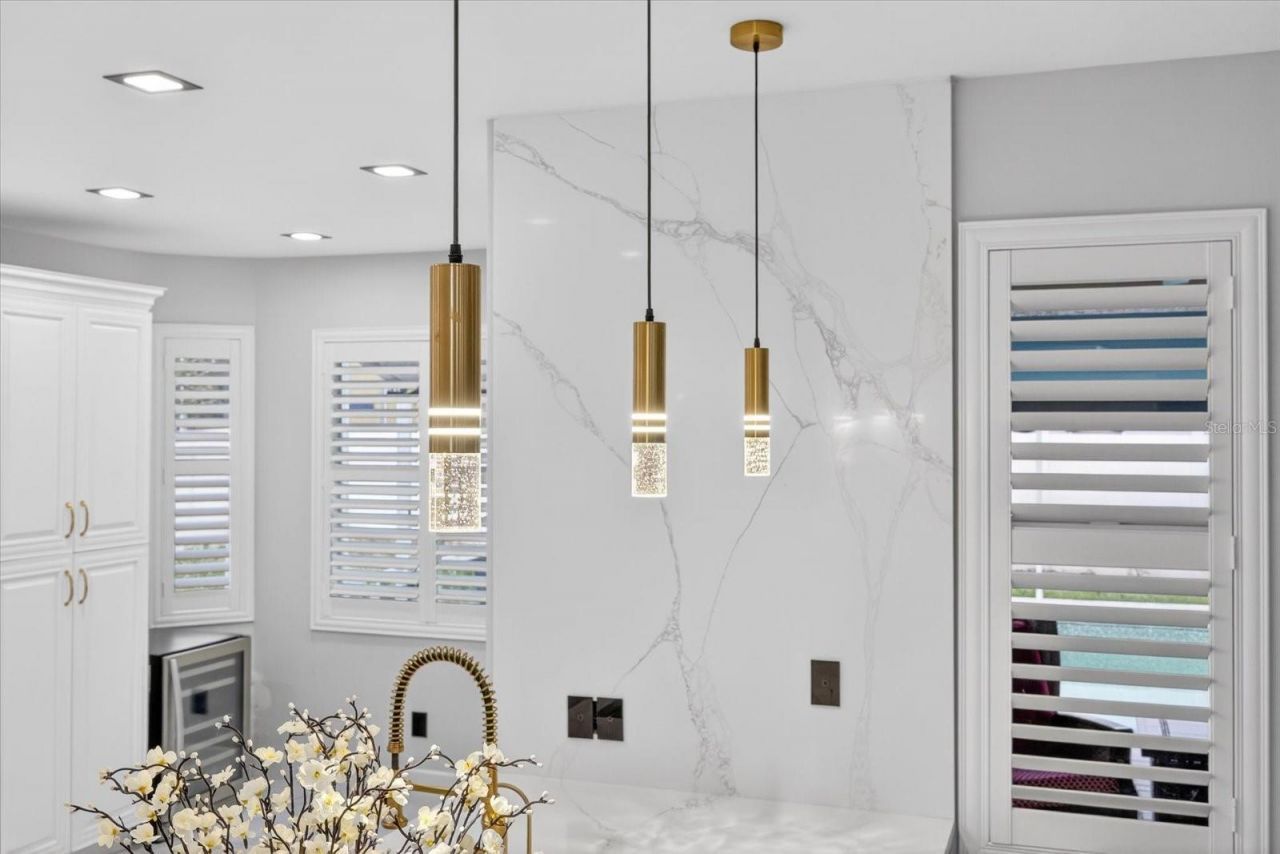 811 Sandcastle Circle, Brandon, FL 33511 Photo