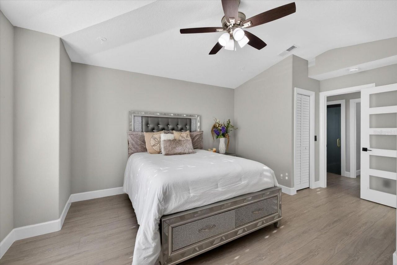 811 Sandcastle Circle, Brandon, FL 33511 Photo