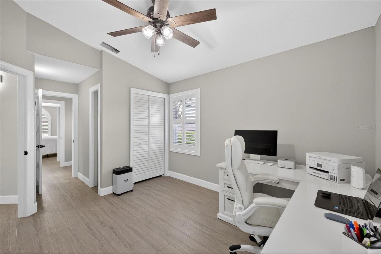 811 Sandcastle Circle, Brandon, FL 33511 Photo