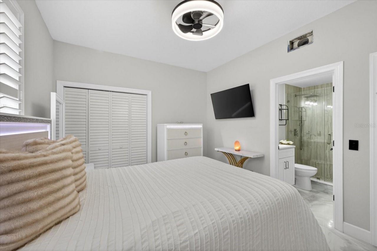 811 Sandcastle Circle, Brandon, FL 33511 Photo