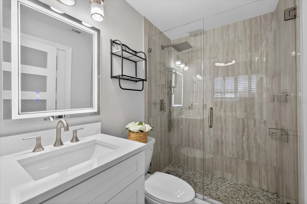 811 Sandcastle Circle, Brandon, FL 33511 Photo