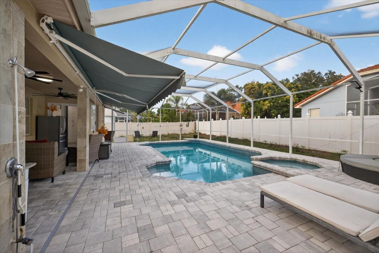 811 Sandcastle Circle, Brandon, FL 33511 Photo