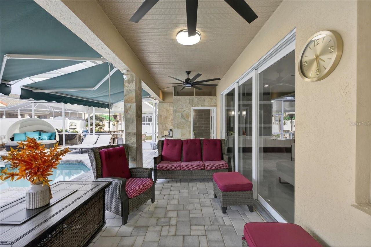 811 Sandcastle Circle, Brandon, FL 33511 Photo