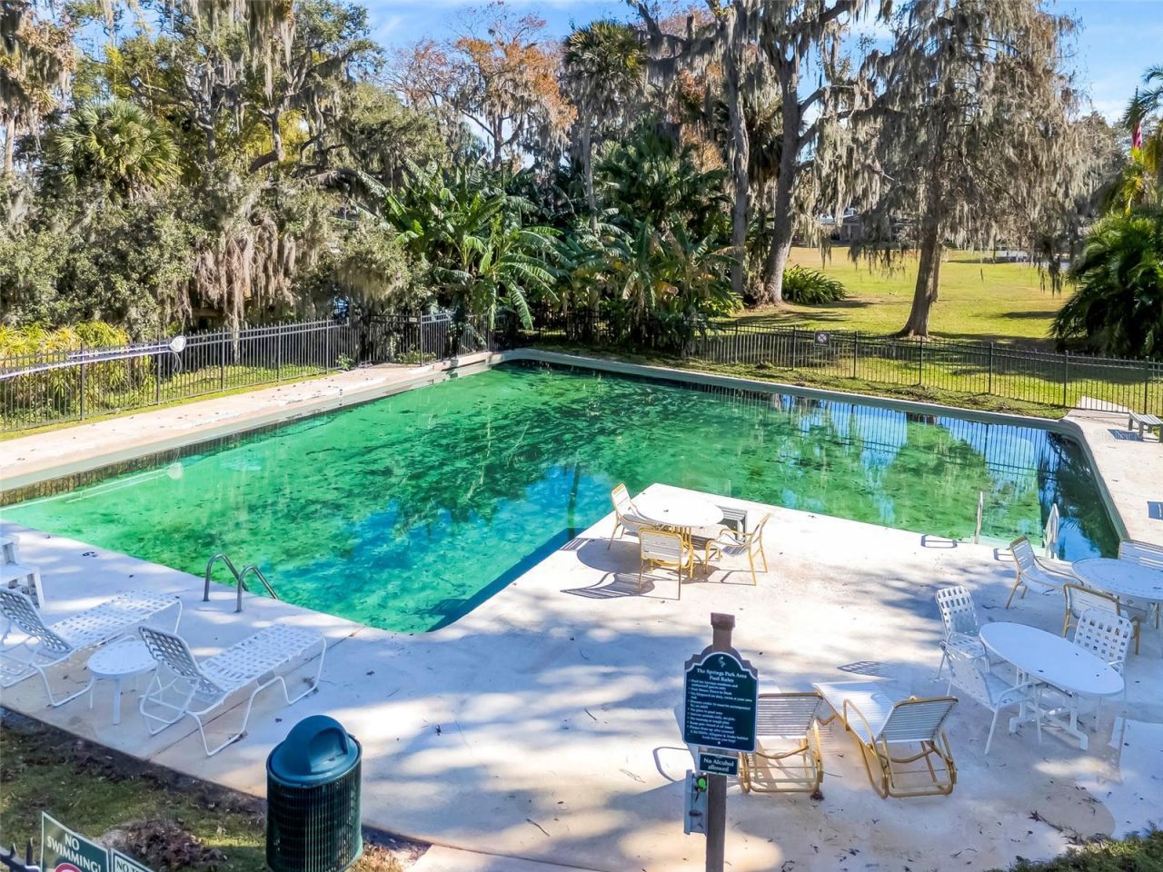 17 E Live Oak Avenue, Yalaha, FL 34797 Photo