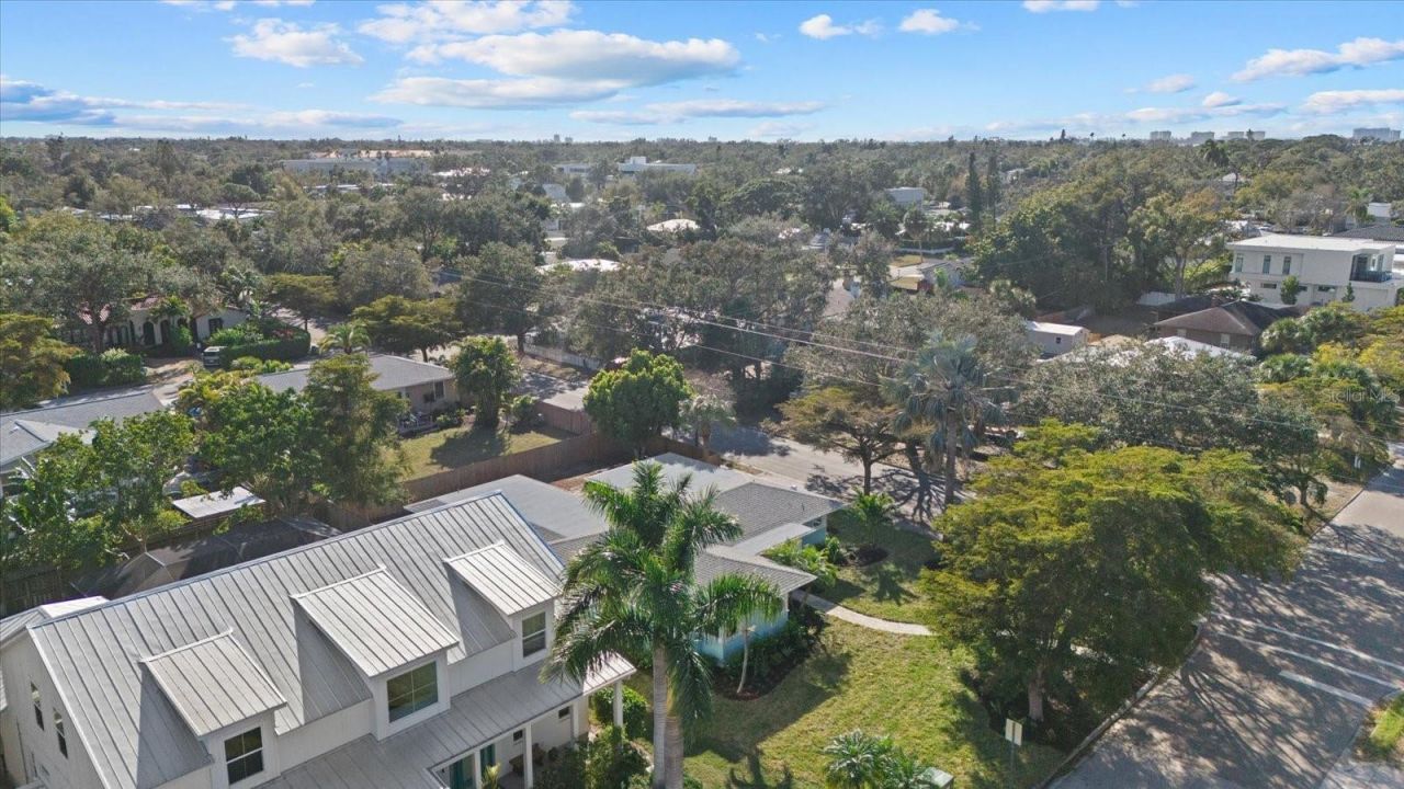 2104 Datura Street, Sarasota, FL 34239 Photo