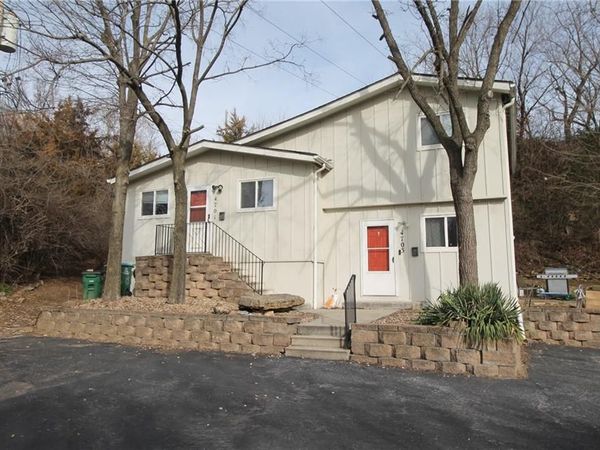 4701 Roe Lane, Roeland Park, KS 66205